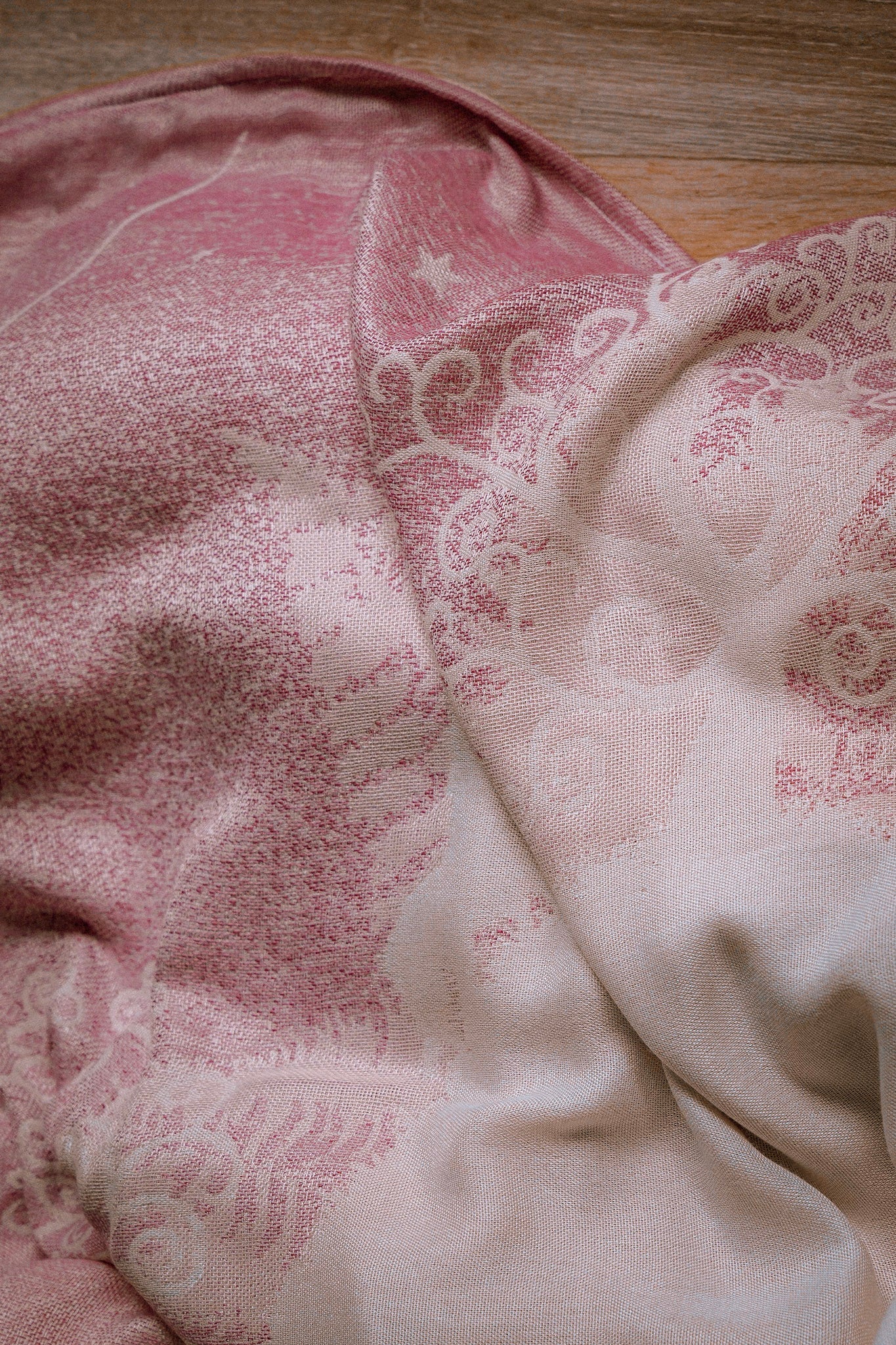 Couverture câline Forêt des Loups Elaine - KOKADI