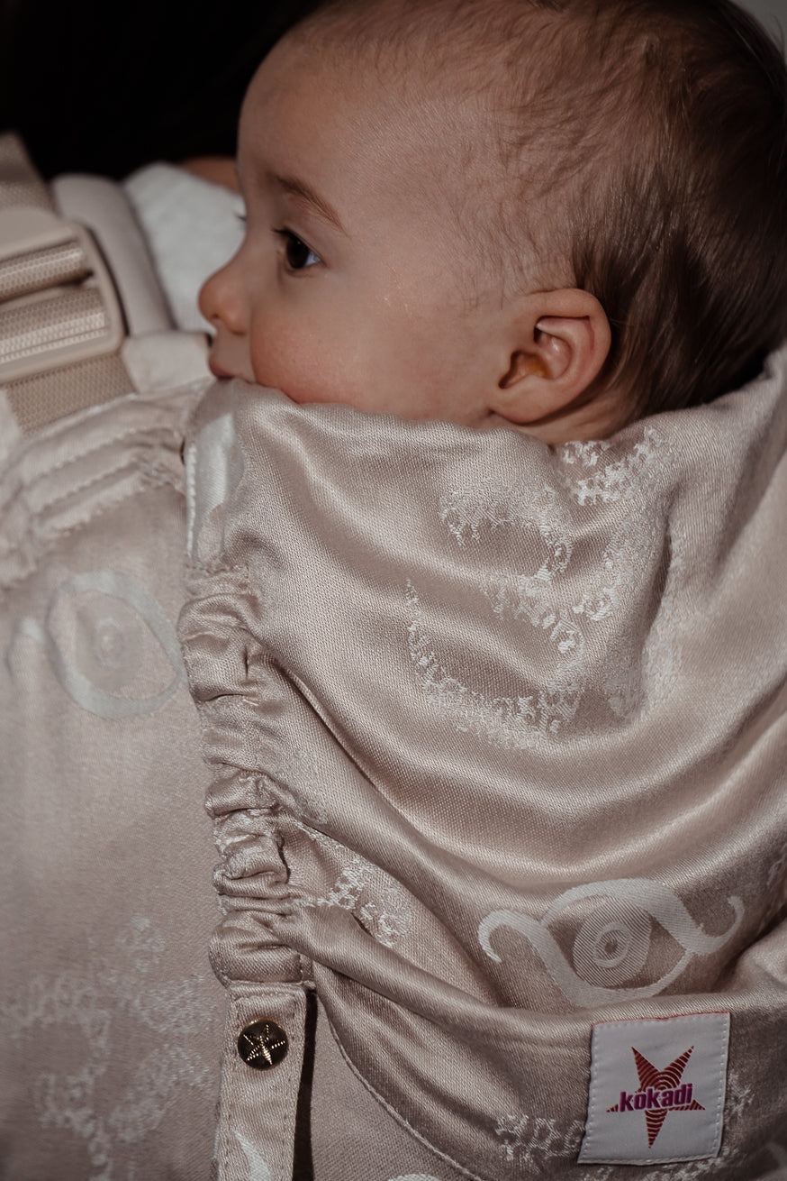 Babydrager onbu om shanti innerlijk licht