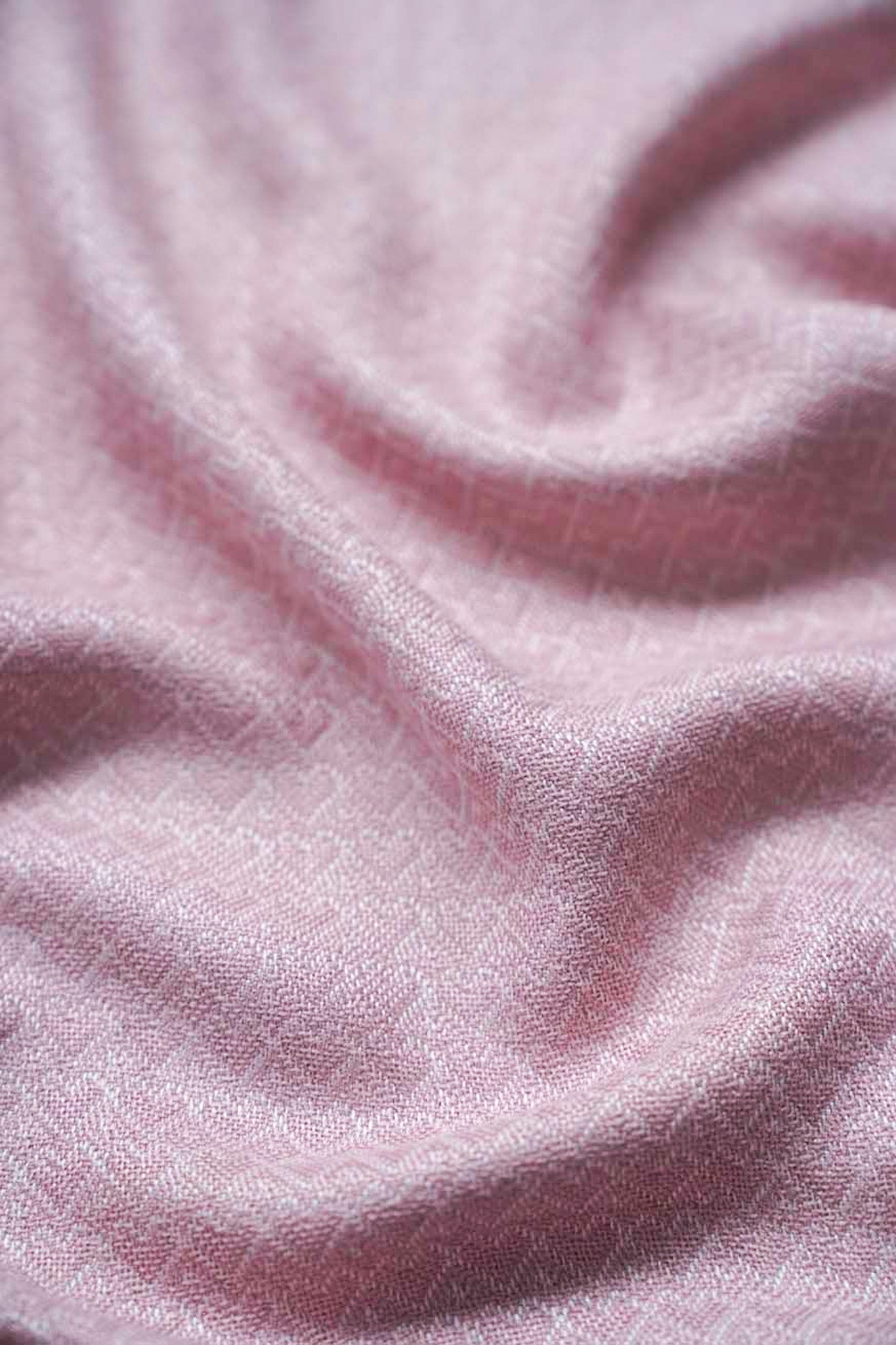Knuffelige doek/ sjaal hart2heart rosé