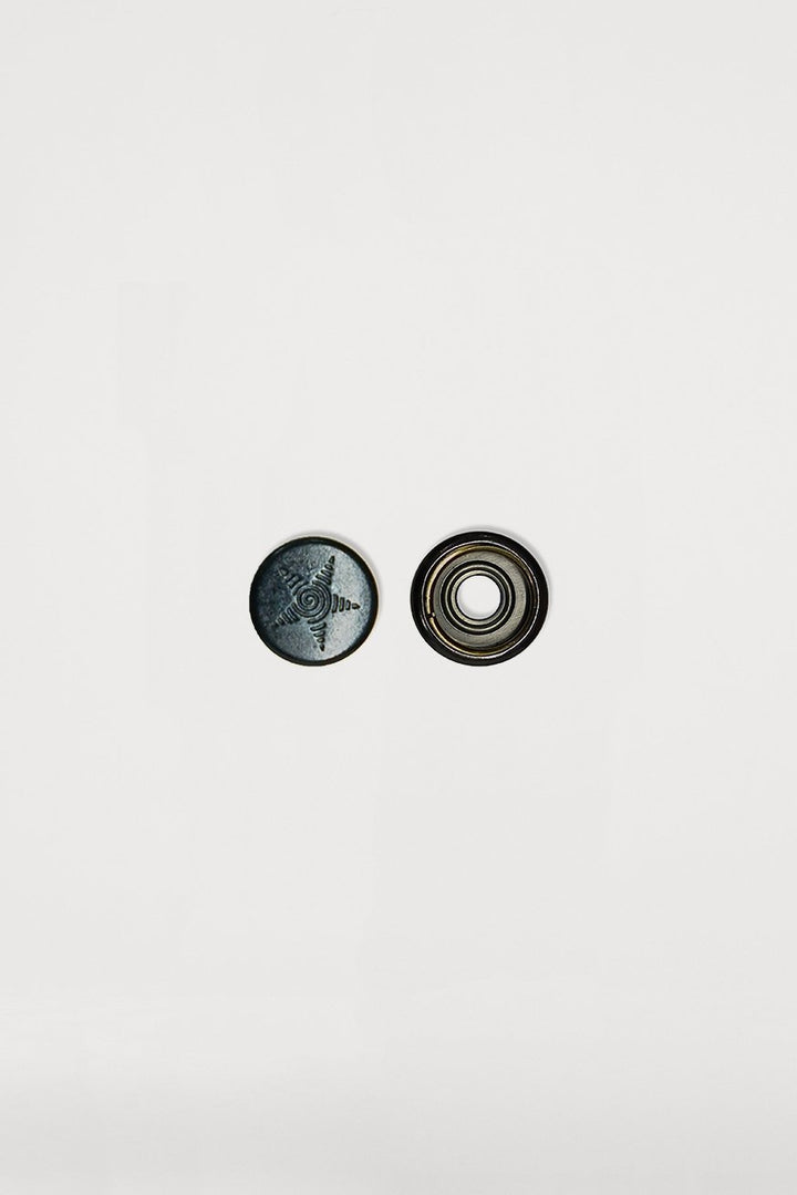 Bouton poussoir femelle noir (ancien) - KOKADI